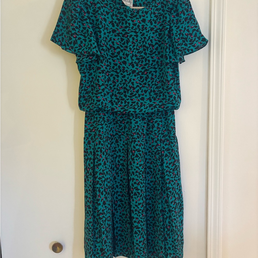 Vintage Green and Black Patterned Dress